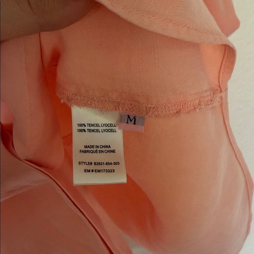 Bella Dahl Split Back Button Down 100% Tencel Top - image 6